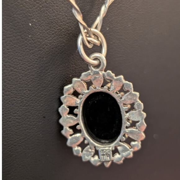 VTG 925 Black Stone Marcasite Flower Pendant on 925 Israel Fancy Chain Necklace - Picture 3 of 10